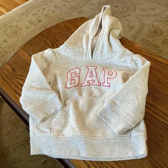 GAP Logo Pullover Hooded Sweatshirt in Heathered Gray sz 2T EUC - Picture 4 of 10